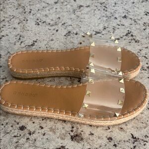 Bamboo Women's Clear Studded Sandals - Brown